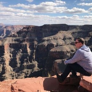 Meet your Posher, Christopher